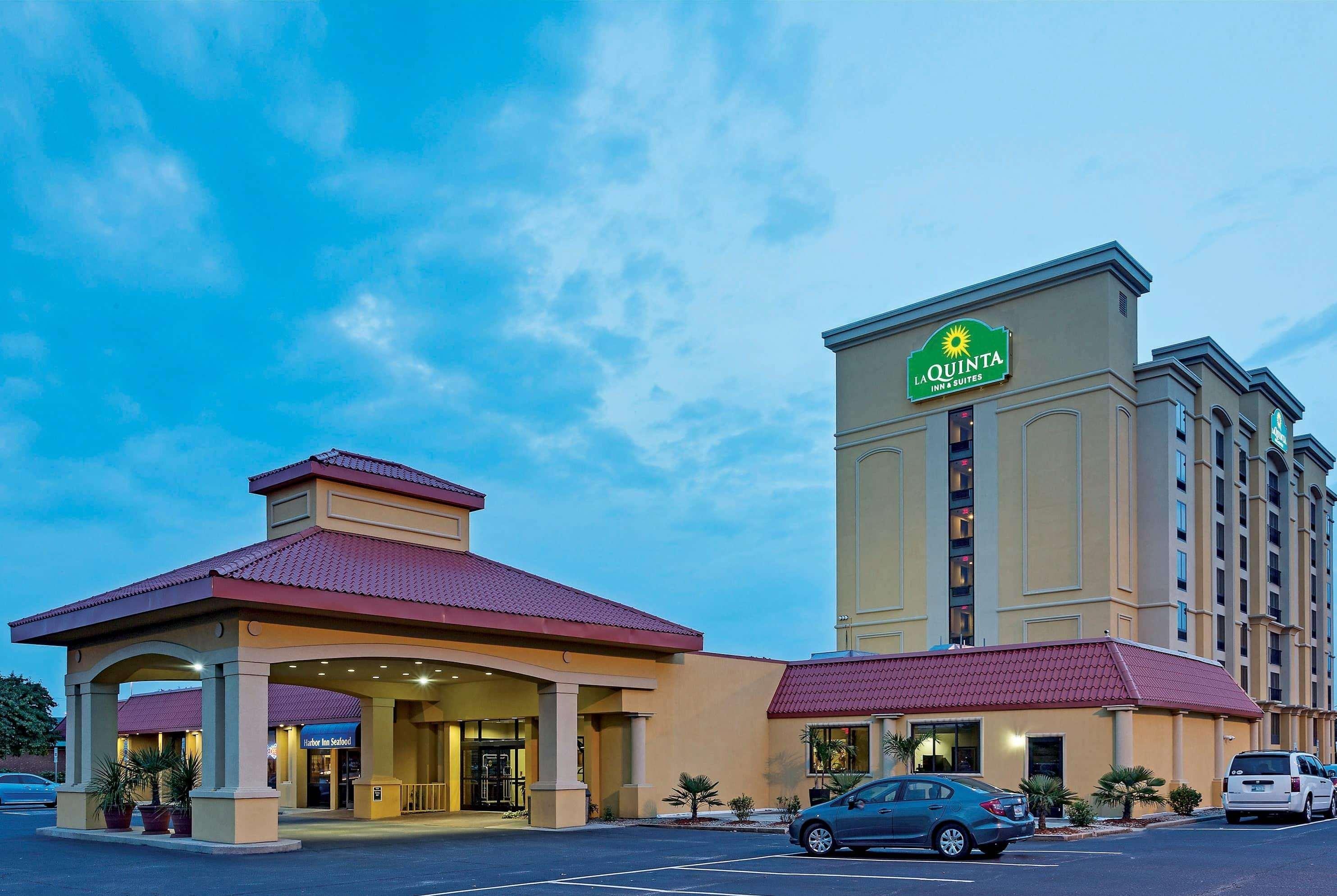 Mainstay Suites Conover-Hickory Exterior photo