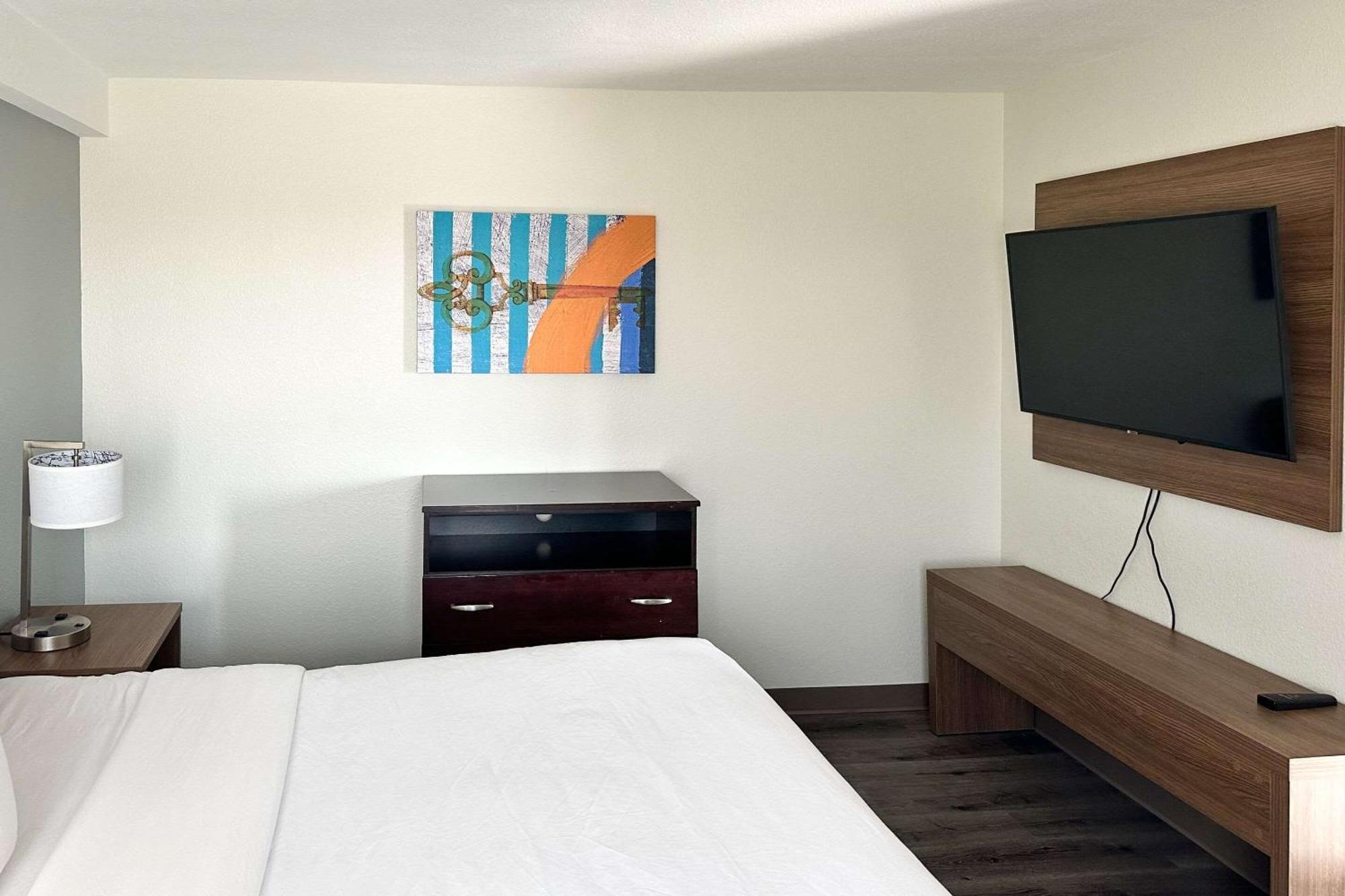 Mainstay Suites Conover-Hickory Exterior photo