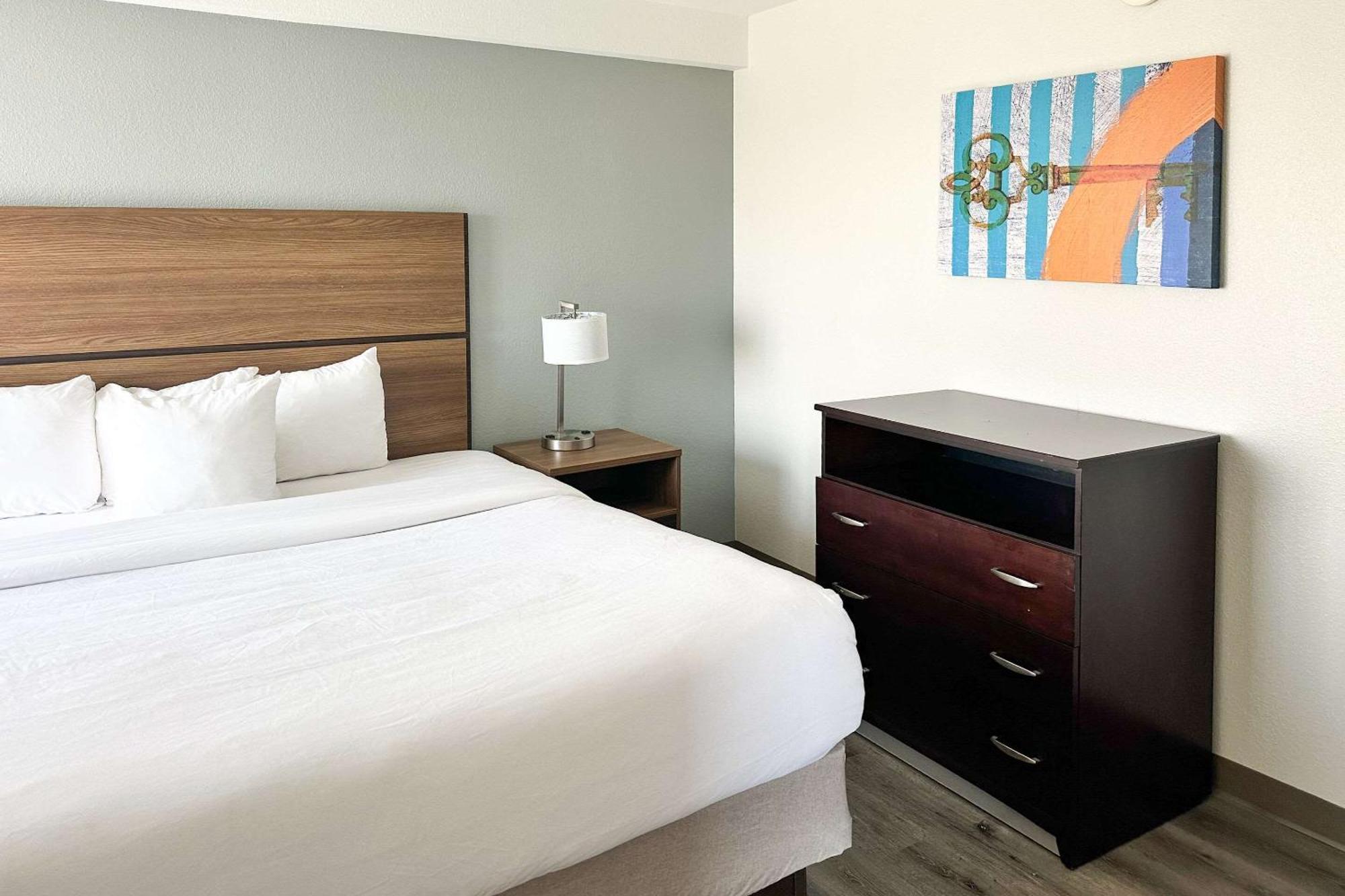 Mainstay Suites Conover-Hickory Exterior photo